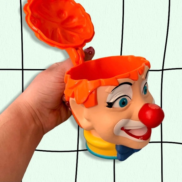 Y2k clown cup